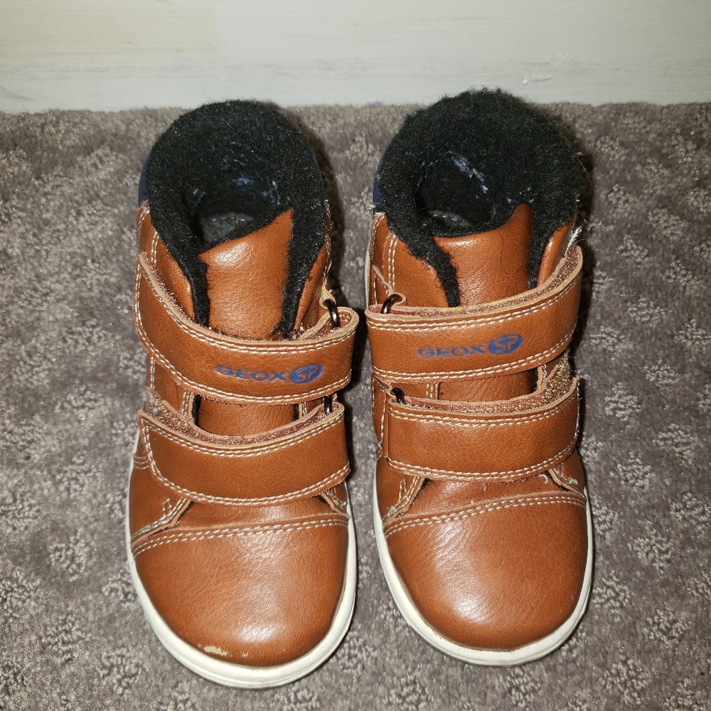 Geox SP toddler tan leather boots 9 EU26